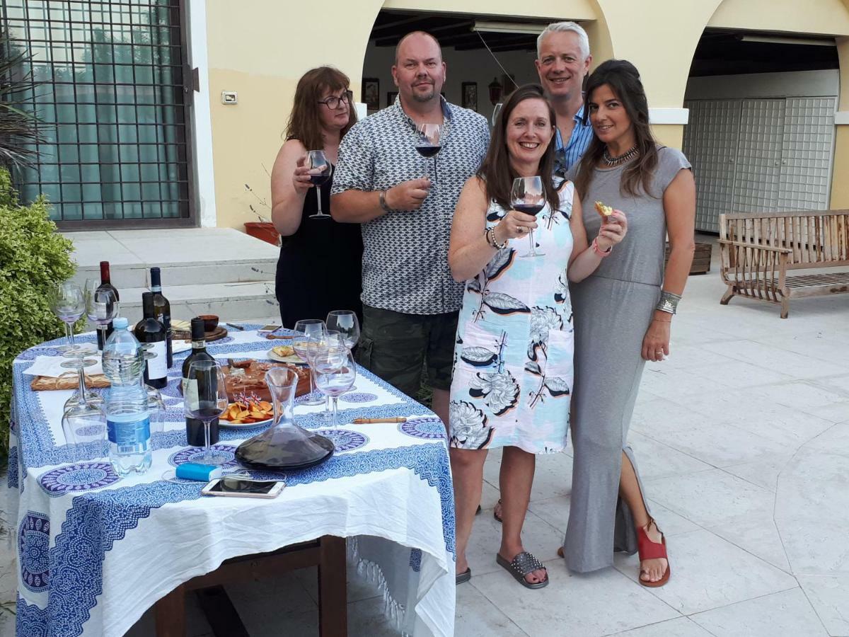 Two Elegant Depandance Villa Conscio Bagian luar foto
